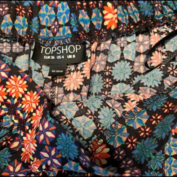 Short Flowy Skirt - Picture 2 of 2